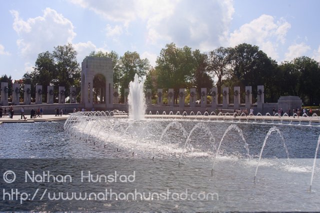 The fountain at the WWII Memorial